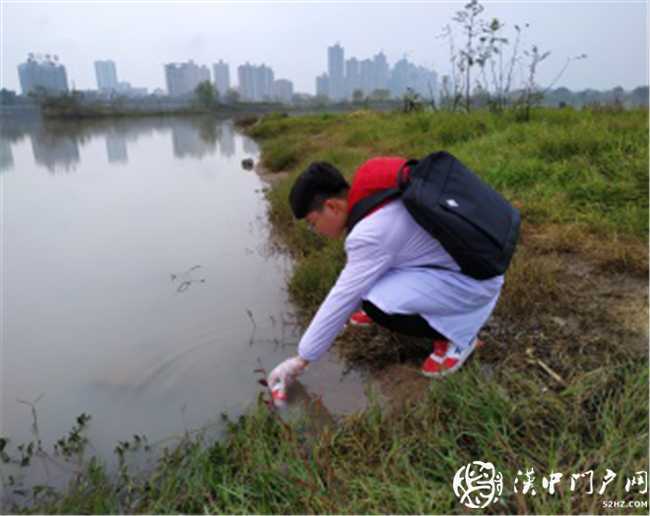 陜西理工大學(xué)《江河衛(wèi)士—保衛(wèi)漢江碧水，爭當(dāng)環(huán)保大使》生態(tài)環(huán)保項目圓滿完成