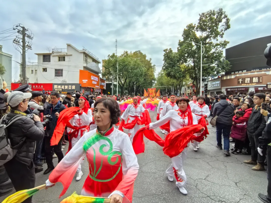 “非遺中國年·社火鬧新春”巡游活動盛大舉辦！