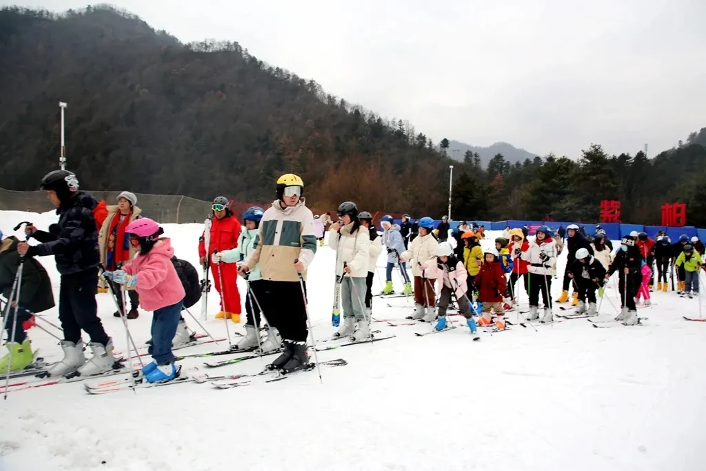 蛇年大吉！留壩新春之旅，帶你玩轉冰雪、民俗與文化