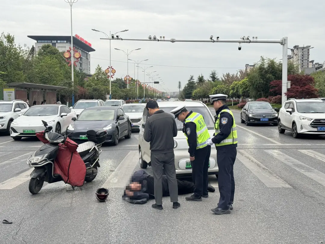 漢中警醫齊攜手，共同救助車禍人員