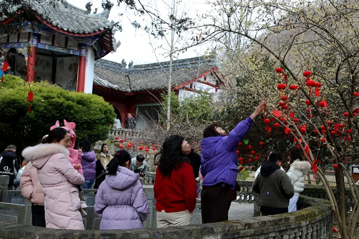 “廟”趣橫生·祈福納祥 —— 大年初一逛廟會 留壩人民花式過新年